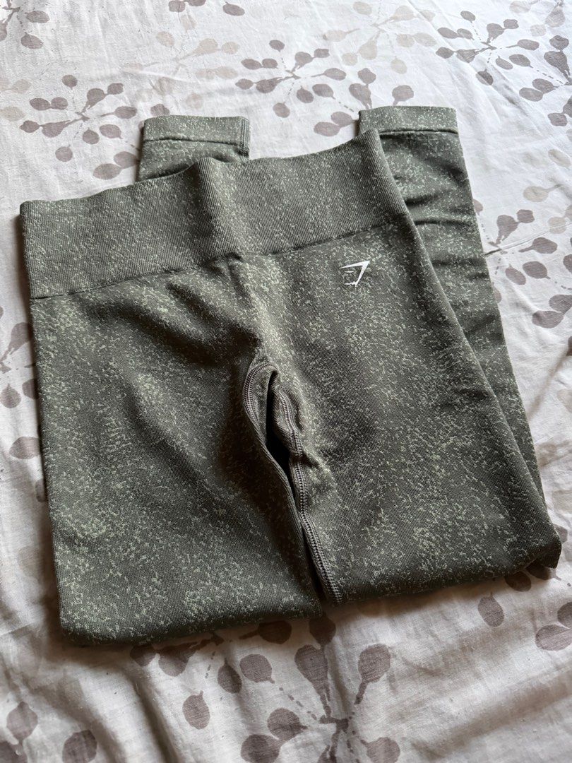 Gymshark Adapt Fleck Leggings (Category: Activewear) located in Quezon City. Submitted by nyeli (Listing ID 1404268738, Image 1). Description: Used once only Authentic .