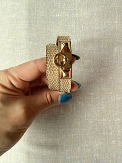 (Category: ) located in . Submitted by noblemama (Listing ID 1404195565, Image 1). Description: .