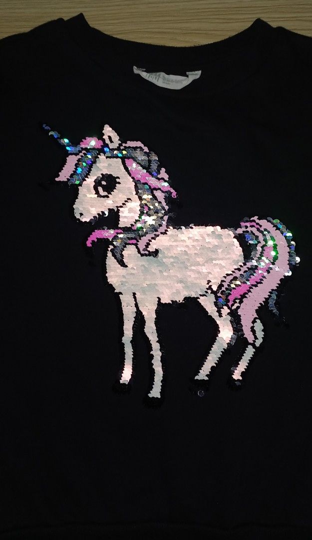 H&M Black Sweater Two way Unicorn Sequins Design (Category: Babies & Kids Fashion) located in Paranaque City. Submitted by hayleyspl (Listing ID 1404288002, Image 3). Description: For girls 6-8 years old..