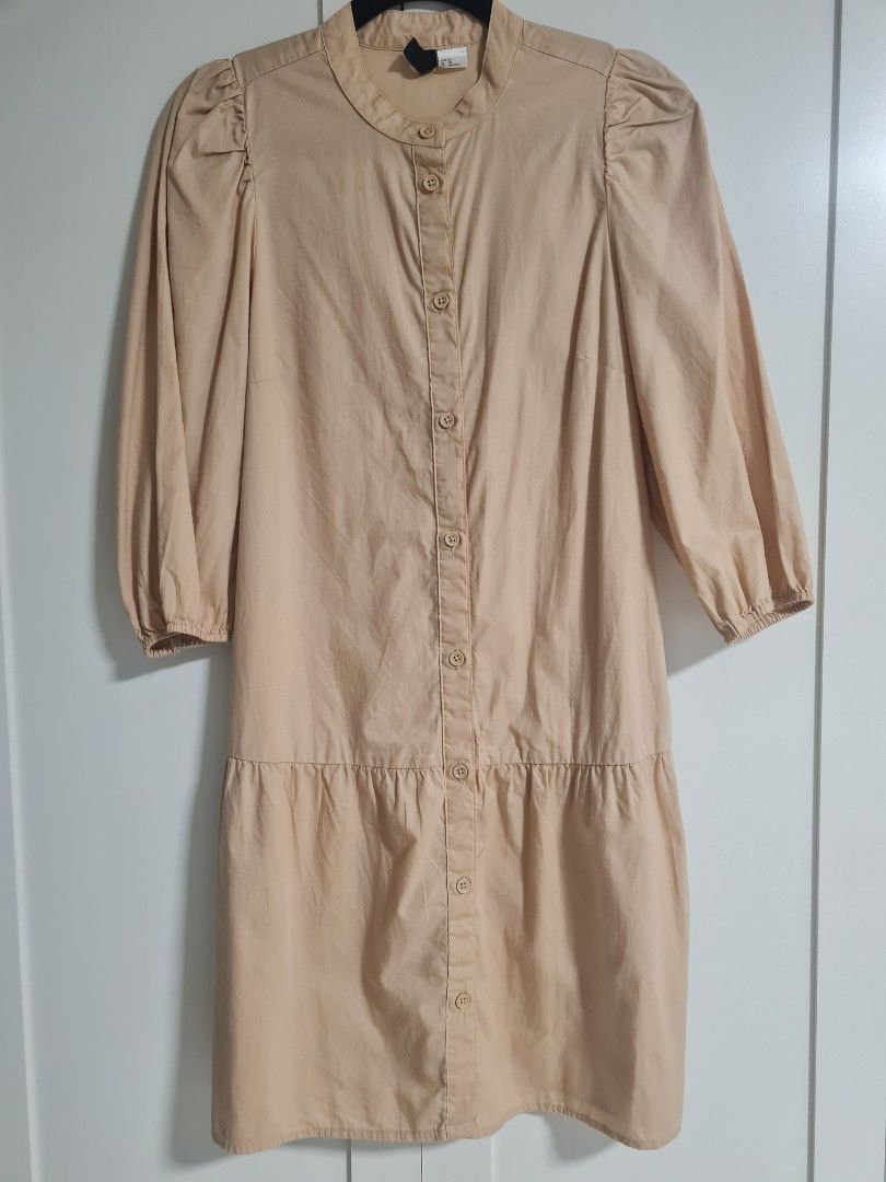 H&M dress (Category: Dresses) located in Las Pinas. Submitted by thegentlethread (Listing ID 1404178364, Image 1). Description: used once size xs on tag khaki brown 34" long 12" shoulder 17" sleeves fix price gcash or bpi online only jnt shipping fee 65 metromnila.