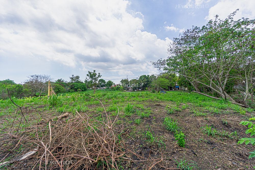 (Category: ) located in . Submitted by vsg.realestate (Listing ID 1404188701, Image 1). Description: .