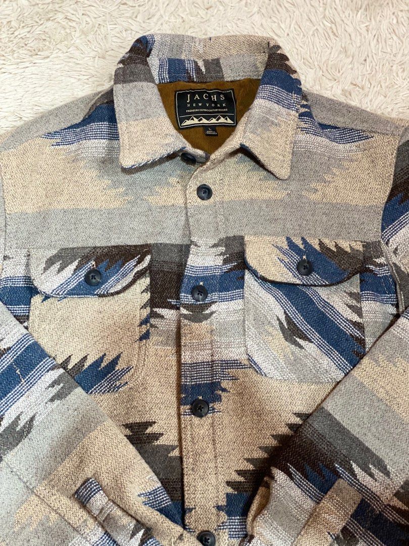 Jachs New York Jacket Shacket Wool Blend Sherpa Lined Aztec (Category: Tshirts & Polo Shirts ) located in Cabuyao City. Submitted by getvintage (Listing ID 1404195148, Image 2). Description: ⚠️ PLEASE READ BEFORE BUYING‼️ 📍 Location: Cabuyao, Laguna 💰 Payment: BANK TRANSFER only 🚫 No COD / No Joy Reservers / No Bogus Buyers 🛍️ FOR SERIOUS BUYERS ONLY — MAKE YOUR BEST OFFER ❌ No lowballing, especially from resellers ✅ Item is RESERVED only onc
