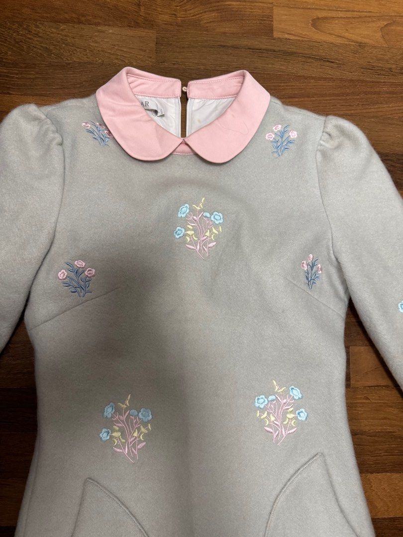Jacket (Category: Announcements) located in Kuala Lumpur. Submitted by vilasanee (Listing ID 1404248319, Image 3). Description: Beautiful designer winter wear Size xs-s zip at the back . Suitable for cold weather .