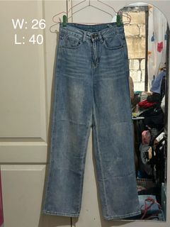 (Category: ) located in . Submitted by m_declutter (Listing ID 1404237342, Image 1). Description: .
