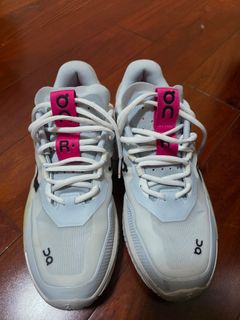 （分類：）位於 。 由 brrrriany 提交（商品編號 1404307623，圖片 1）。簡介： 。