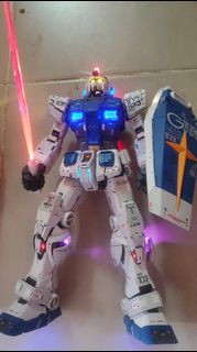 （分類：）位於 。 由 modelsbase 提交（商品編號 1398589081，圖片 1）。簡介： 。