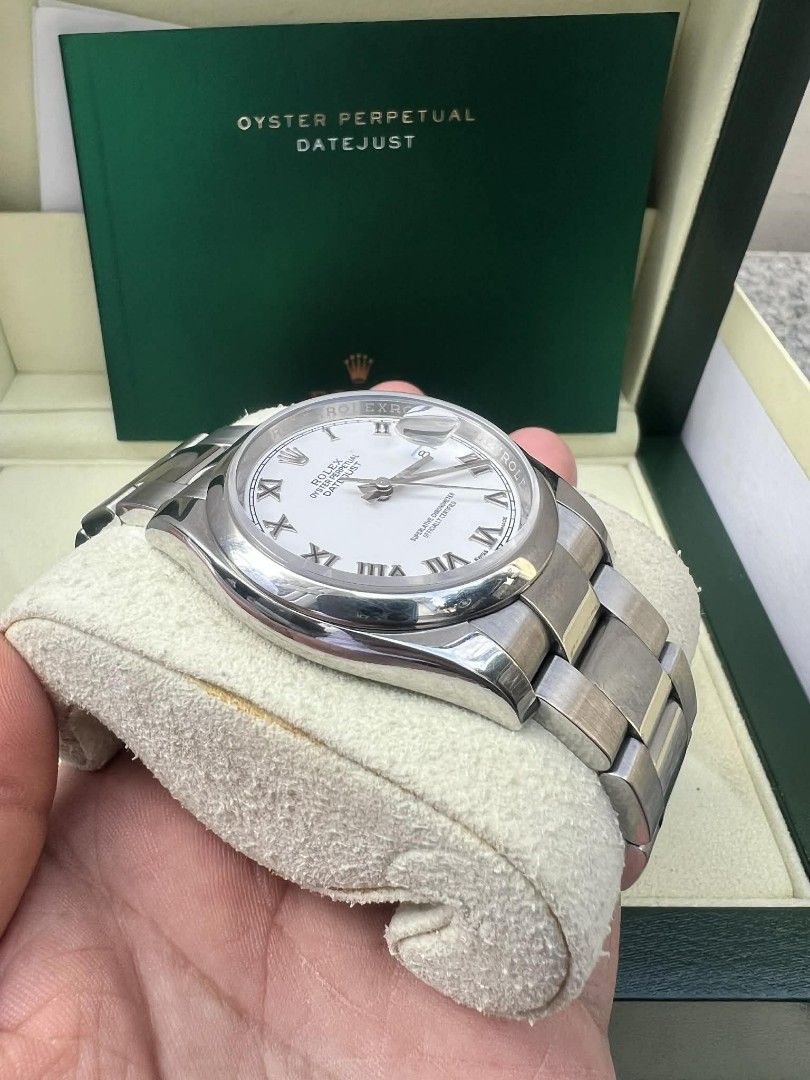 Rolex OP Datejust (Category: Luxury Watches) located in Caloocan City. Submitted by tickr (Listing ID 1404202440, Image 2). Description: Rolex Oyster Perpetual Datejust Ref. 116200 36 mm Roman White Dial Original inner and outer boxes, booklet and verification paper.