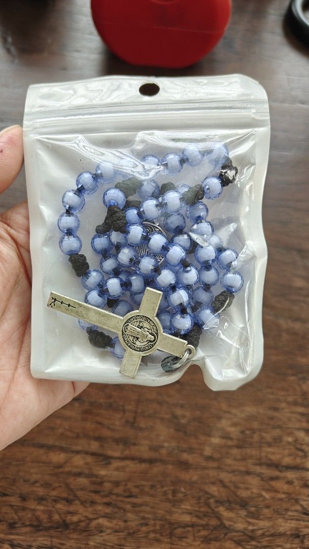 Rosary Handmade 2mm Paracord St. Benedict Light Blue (Category: Religious Items) located in Paranaque City. Submitted by mistycakesbestbeagle (Listing ID 1404209893, Image 2). Description: RFS: impulse buy, decluttering ✅ what you see is what you get 2mm Black Paracord 8mm Acrylic Beads 2 inch Silver Tone St. Benedict Crucifix 18mm Metal Alloy St. Benedict Medal.