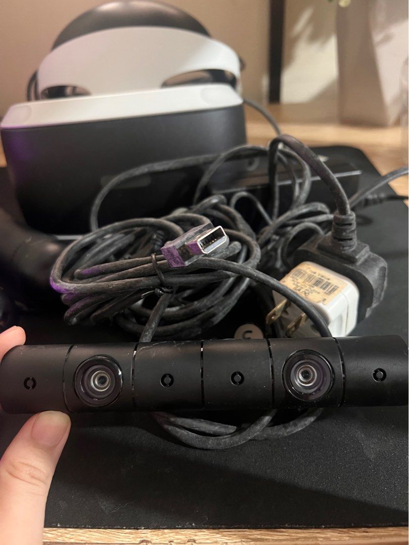 Sony PlayStation VR Bundle (Category: Virtual Reality) located in Quezon City. Submitted by lsy00.whale (Listing ID 1404232287, Image 2). Description: - Complete Sony PlayStation VR bundle - Includes: VR headset, 2 motion controllers, camera, and all cables - Ready to plug and play - Experience immersive gaming! - No manual included, but you can search it up online. .