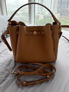 (Category: ) located in . Submitted by kfpreloved (Listing ID 1404179018, Image 1). Description: .
