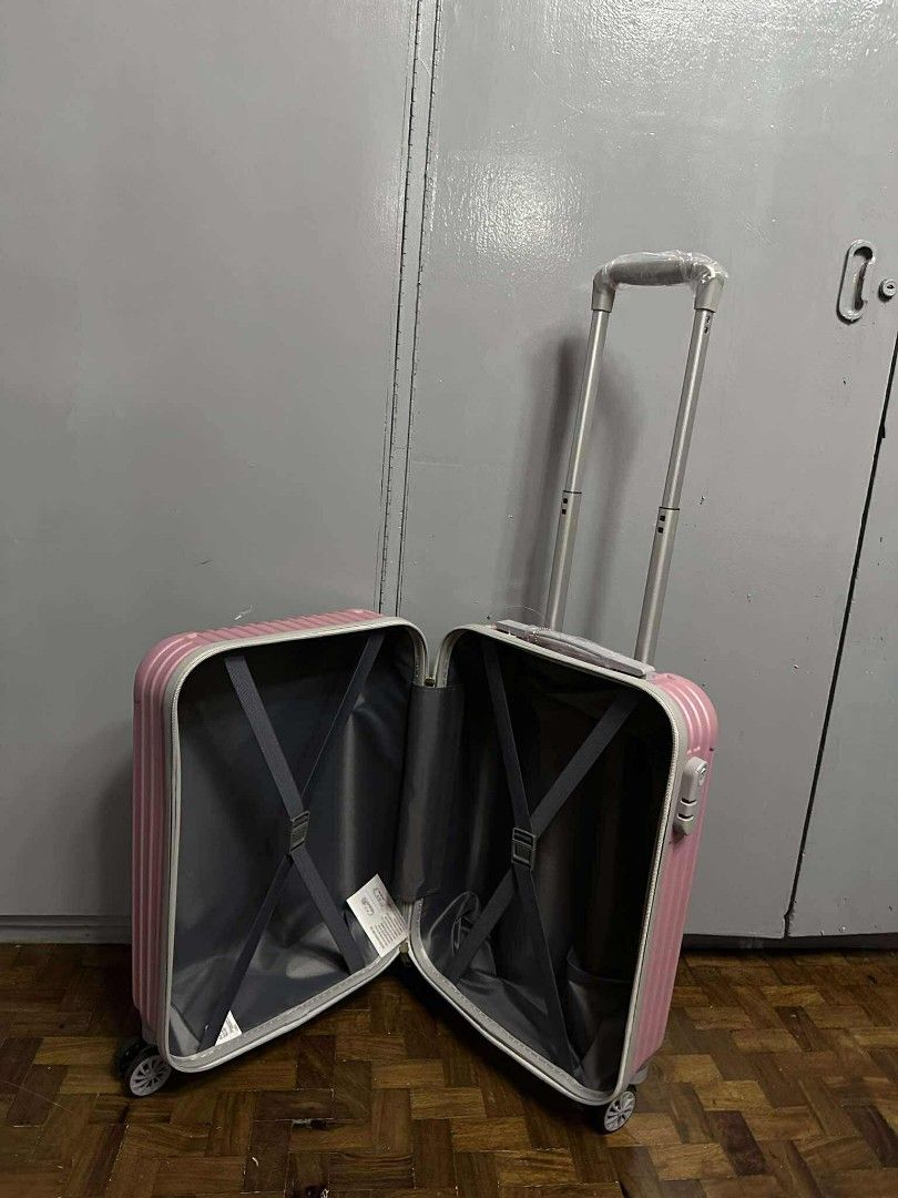 Travel Basic hand carry luggage pink (Category: Luggage) located in Manila. Submitted by daniertoystore (Listing ID 1404327372, Image 3). Description: onhand and ready to ship.