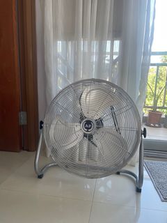 （分類：）位於 。 由 115350 提交（商品編號 1404443556，圖片 1）。簡介： 。