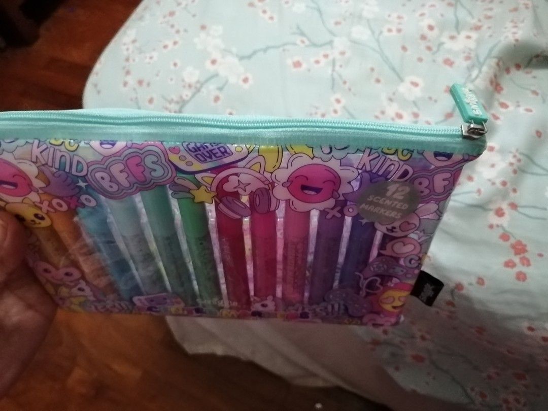 Birthday gift christmas gift Smiggle Scented Markers - 12 Pack (Category: Stationery & School Supplies) located in Singapore. Submitted by pat63461 (Listing ID 1404467201, Image 2). Description: Can meet at other mrt stations too. Moving out so selling. .