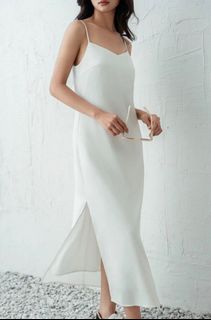 (Category: ) located in . Submitted by oliveclothes (Listing ID 1404461140, Image 1). Description: .