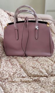 (Kategori: ) berada di . Dikirim oleh lovelystuffff24 (ID iklan 1404414708, Gambar 1). Deskripsi: .