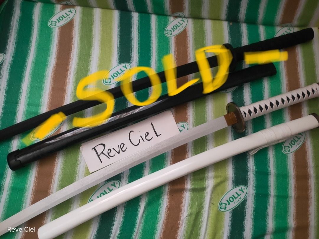 Cosplay Props wooden White Katana (Category: Figurines & Statues) located in Trece Martires City. Submitted by reveciel (Listing ID 1395355056, Image 1). Description: Materials are wood and other parts pvc Good for cosplay props for characters using swords Preferred meet up so it will not damage via shipment Handling fee 200 Buyer will shoulder SF if via Lalamove or J&T Express.
