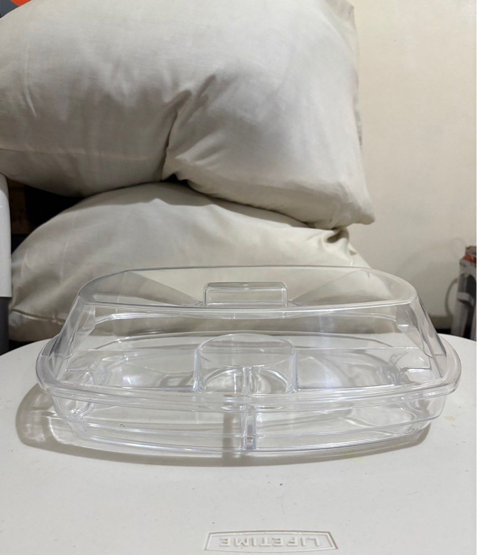 Crofton Ice Base Serving Platter (Category: Other Kitchenware & Tableware) located in Quezon City. Submitted by helloqicks (Listing ID 1404523551, Image 3). Description: 🔘 CROFTON ICE BASE SERVING PLATTER / 4 - COMPARMENTS🔘 ➖ Almost brandnew, damaged box. 🏷️ Selling for 250, natambak lang. Near BGC, Taguig location for pick up. .