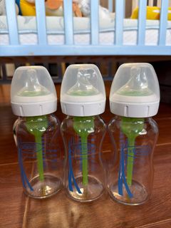 （分類：）位於 。 由 twingy 提交（商品編號 1404437958，圖片 1）。簡介： 。
