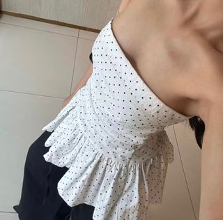 (Category: ) located in . Submitted by summerdeclutters (Listing ID 1404543276, Image 1). Description: .