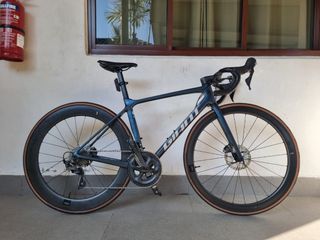 Giant TCR Alliance Team Highroad, Sports Equipment, Bicycles