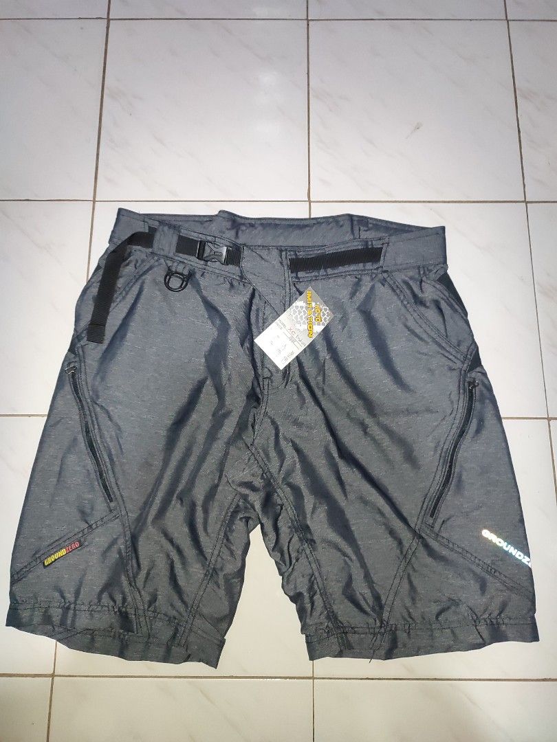 Groundzero XC Enduro Shorts - XL (Category: Shorts) located in Cabuyao City. Submitted by ruster07 (Listing ID 1404475729, Image 1). Description: Groundzero XC Enduro shorts BNEW with tag Multiple zippered pockets Adjustable waist Reflective elements For climbing, biking, and trekking 995 plus sf J&T courier. Loc: Butong,Cabuyao City, Laguna.