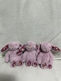 (Category: ) located in . Submitted by 2000won (Listing ID 1404557084, Image 1). Description: .
