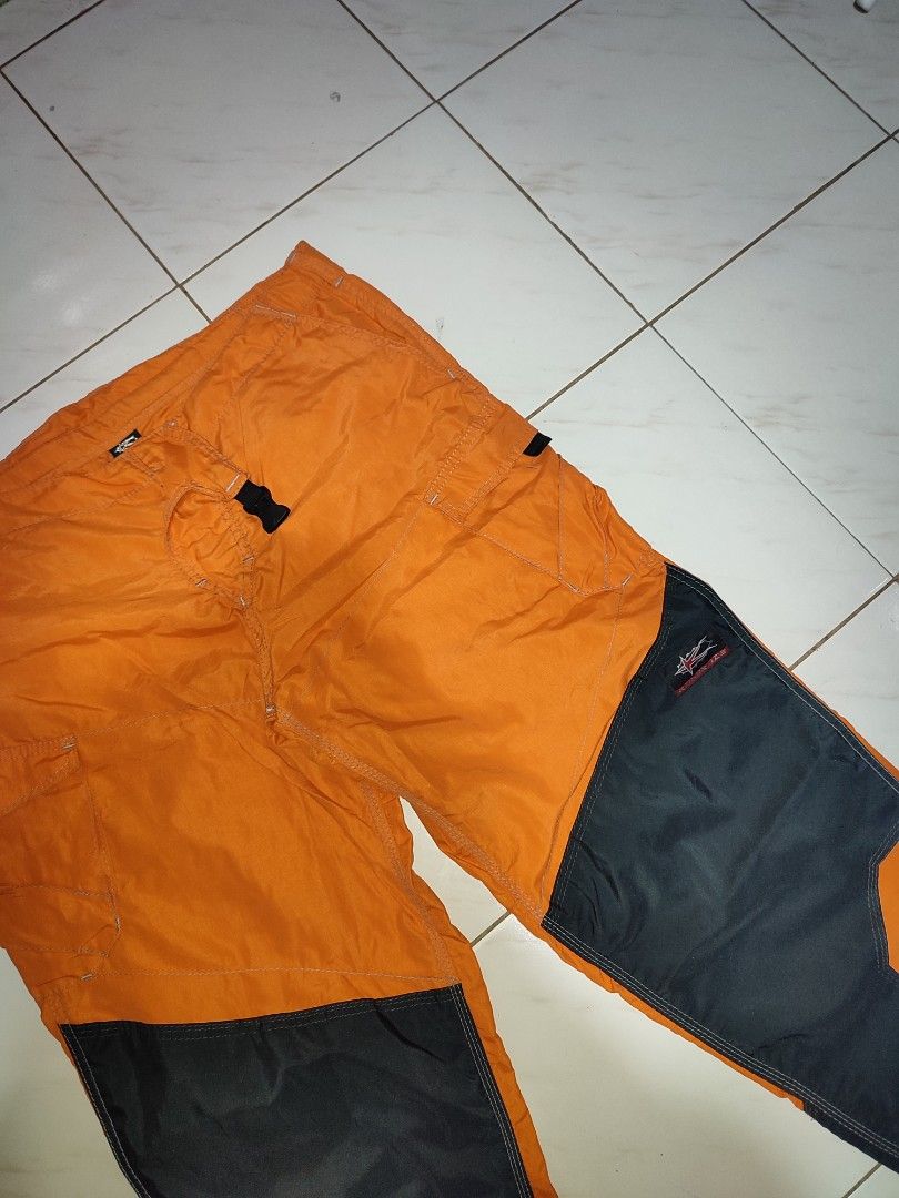 Kamikaze Trekking Pants (Category: Trousers) located in Cabuyao City. Submitted by ruster07 (Listing ID 1404480096, Image 3). Description: Kamikaze Trekking Pants XL on tag, adjustable waist & hem size need wash Issue: ballpen stain sa back lower leg 800 plus sf Loc: Butong, Cabuyao City, Laguna.