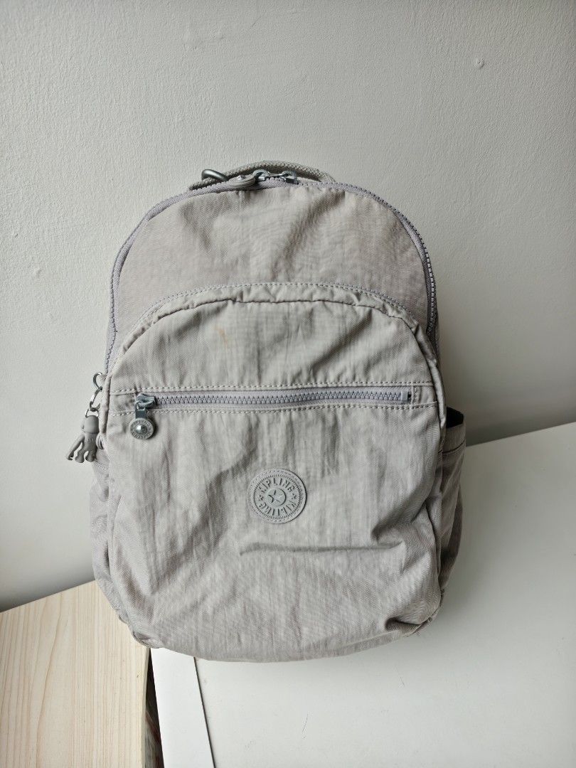 Kipling backpack mint condition (Category: Backpacks) located in Singapore. Submitted by badge_yourself (Listing ID 1404528630, Image 1). Description: .