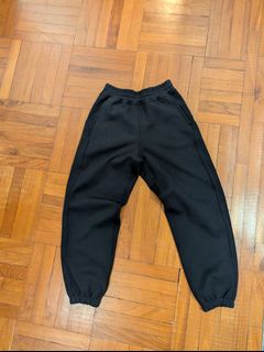 （分類：）位於 。 由 unicorn.pie 提交（商品編號 1403942316，圖片 1）。簡介： 。