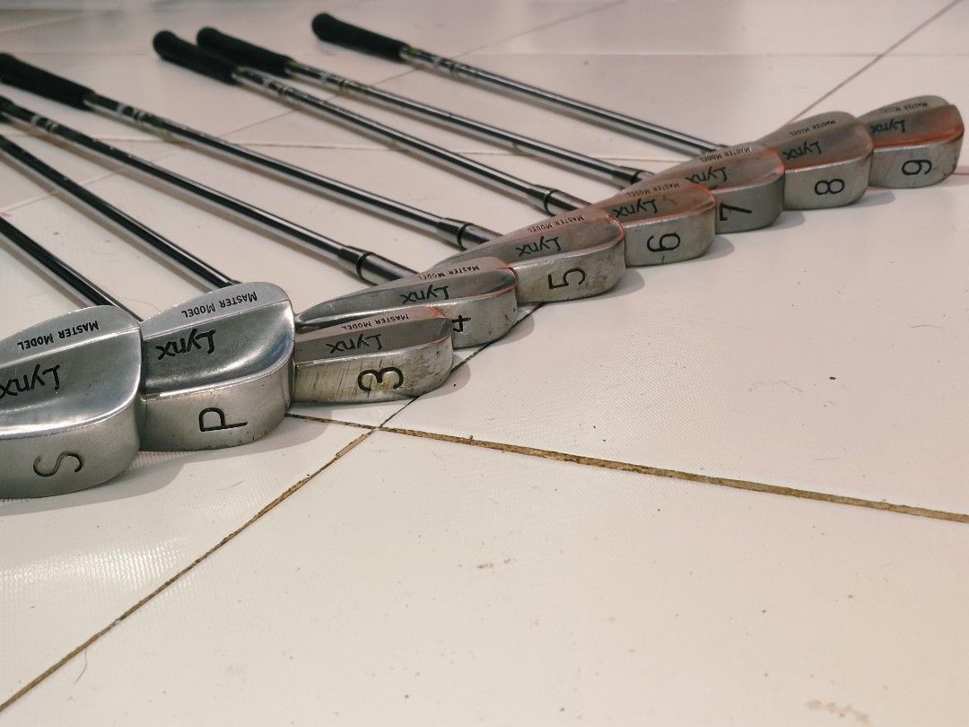 Lynx Master Model Golf Club Set (Category: Golf) located in Manila. Submitted by babz30261 (Listing ID 1404509561, Image 1). Description: LYNX MASTER MODEL SP3456789 SETTTT GOOD QUALITY CONDITION 3000 ONLY WITH BAGGG .