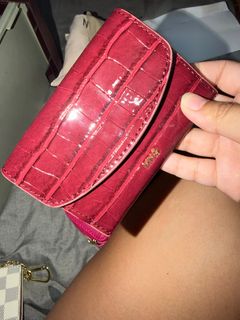 (Category: ) located in . Submitted by megdeclutter (Listing ID 1404556942, Image 1). Description: .