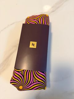 （分類：）位於 。 由 phophoga 提交（商品編號 1404492248，圖片 1）。簡介： 。