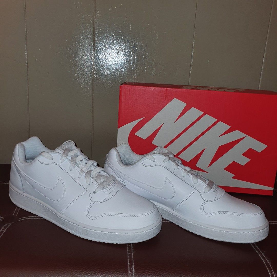 Nike ebernon us 10 white leather shoes (Category: Sneakers) located in Manila. Submitted by mr.fast (Listing ID 1404524529, Image 3). Description: Brand new This is available while posted price indicated is per unit Can be pick up asap at pasig Shipping is available upon your booking, payment must be directly made by you before leaving my place fix price, non negotiable already a bargain For sale only.