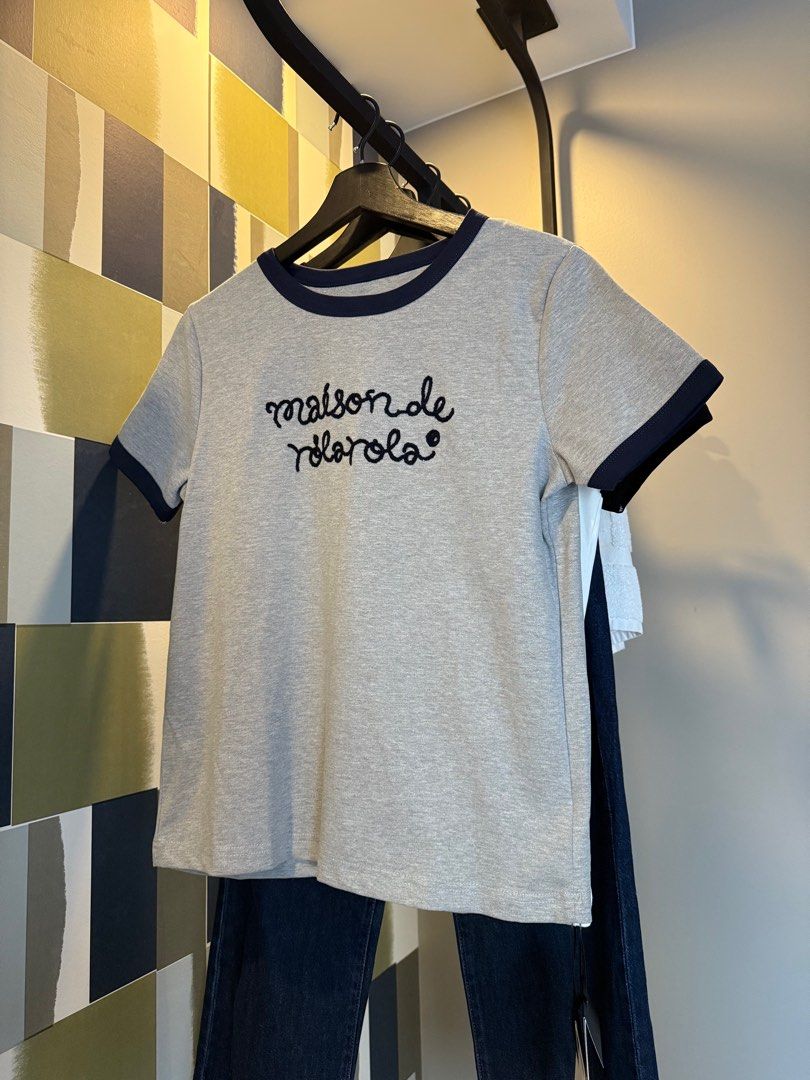 Pulkate Rola Ringer Tee (Category: Shirts) located in Manila. Submitted by declutterwithelle (Listing ID 1404400019, Image 2). Description: BKK CLOTHES ON HAND | SHOP WITH JOY 📌 Pulkate Rola Ringer Tee 🧾 Available in White (3) & Grey (3) ❗️Fits best: XS-M.