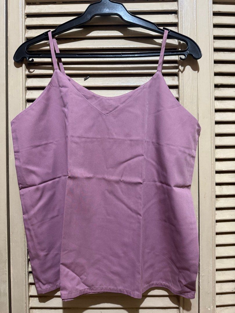 Purple Sleeveless (Category: Sleeveless) located in Quezon City. Submitted by preloved.declutter2024 (Listing ID 1404519704, Image 1). Description: .