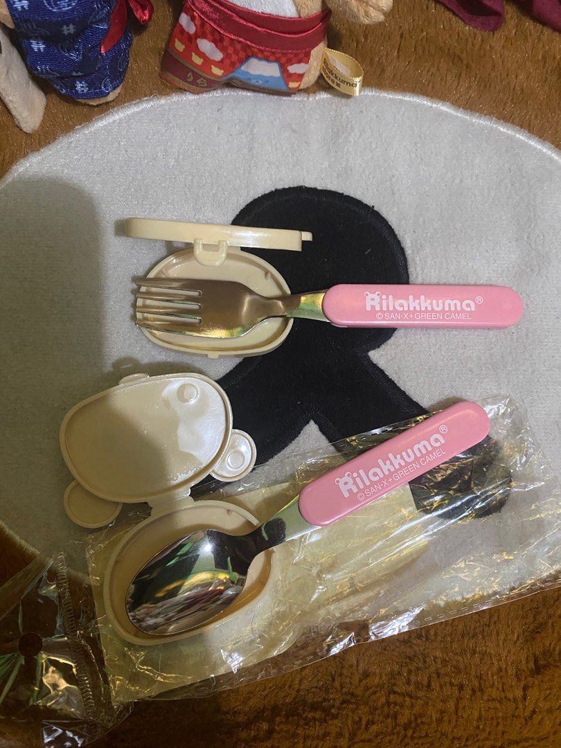 Rilakkuma Cutlery Set (Category: Dinnerware & Cutlery) located in Manila. Submitted by saveseek-hestiya (Listing ID 1404387813, Image 2). Description: Unused Flaw: kori nose (case) as seen in the photo.