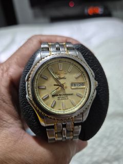 (Category: ) located in . Submitted by taga-daet (Listing ID 1404403017, Image 1). Description: .