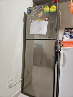 (Category: ) located in . Submitted by samanthaleow (Listing ID 1404468846, Image 1). Description: .