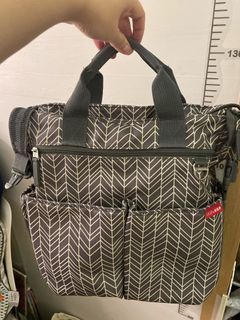 （分類：）位於 。 由 cc_ziiz 提交（商品編號 1404470941，圖片 1）。簡介： 。