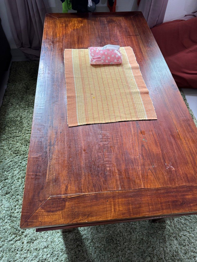 Solid table (Category: Other Home Furniture) located in Singapore. Submitted by hellloooo12 (Listing ID 1404388287, Image 1). Description: Solid wood coffee table.
