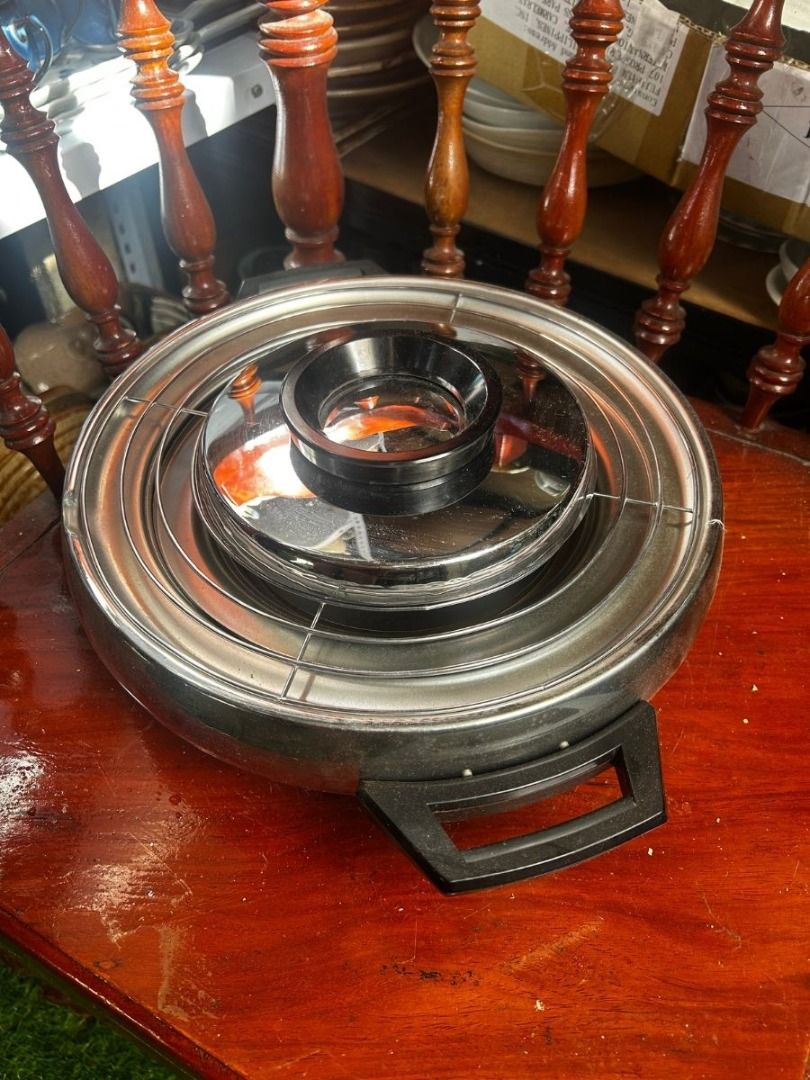 Stainless Deep Fryer with Strainer (Category: Cookware & Accessories) located in General Mariano Alvarez. Submitted by kapitbahayfinds (Listing ID 1404555848, Image 1). Description: 🍳 Stainless Deep Fryer with Strainer 📝 Description: Stainless steel deep fryer with matching strainer insert | Durable, easy to clean, and great for frying small to medium batches of food | Ideal for tempura, fries, chicken, and other kitchen favorites | Preloved in