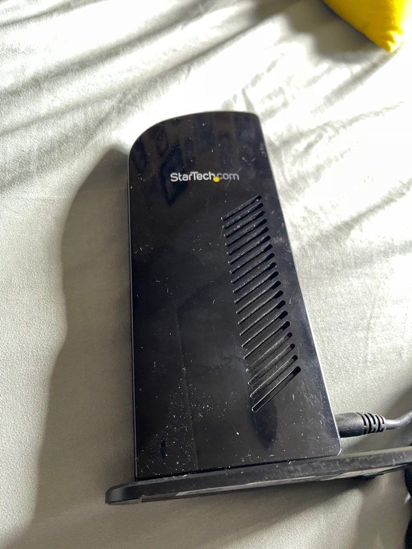 startech.com Universal docking station (Category: Computer Parts) located in Malabon City. Submitted by mph_thrift (Listing ID 1404444224, Image 2). Description: .