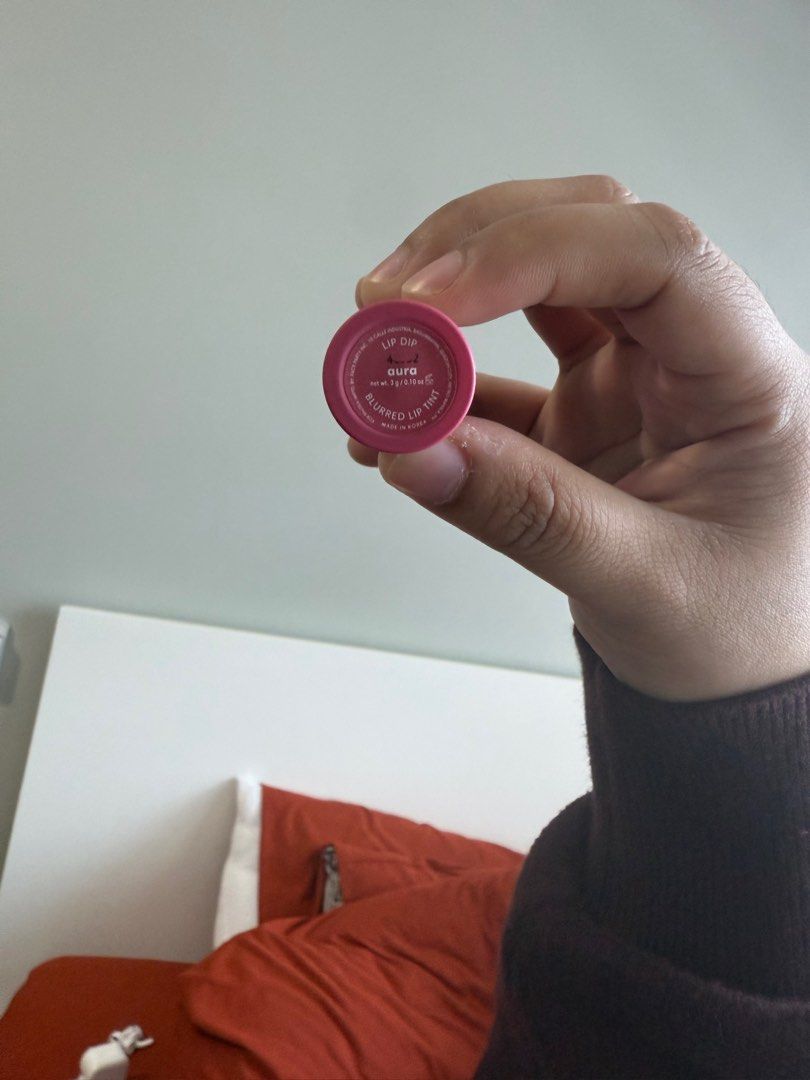 Sunnies Lip Dip in Aura (Category: Makeup) located in Manila. Submitted by iya.prlta (Listing ID 1404388985, Image 2). Description: Swatched 1 x Orig price: 495.
