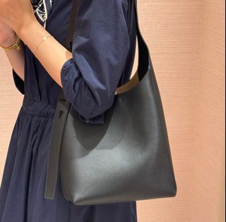 (Category: ) located in . Submitted by preloved2luv. (Listing ID 1404384854, Image 1). Description: .