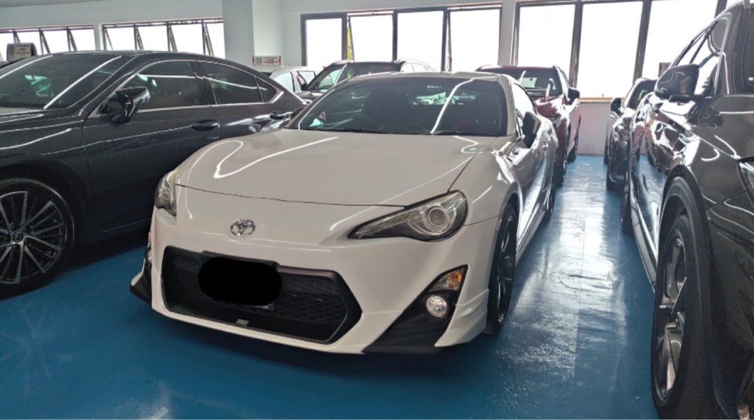 (Category: ) located in . Submitted by elroy_goh (Listing ID 1404392880, Image 1). Description: .