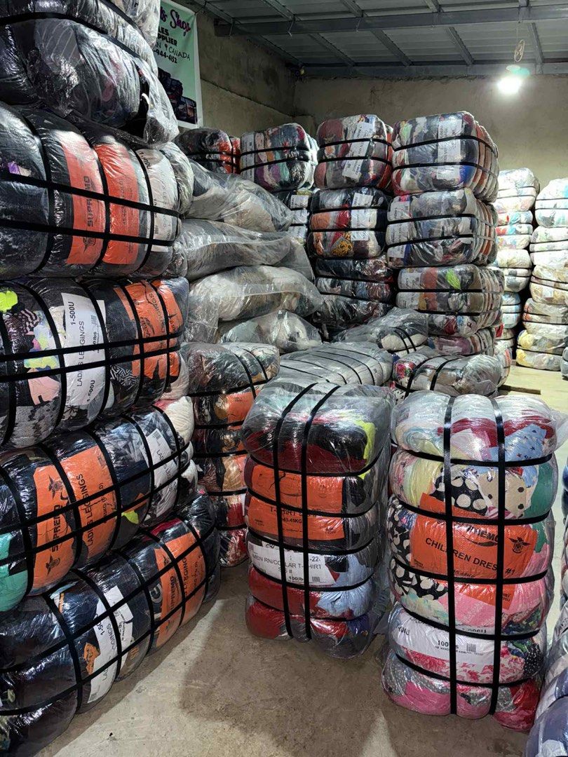 US and Japan Bales (Category: Rompers) located in Cabanatuan. Submitted by the_secondhander (Listing ID 1404400147, Image 1). Description: New stocks Bodega price Direct from company.