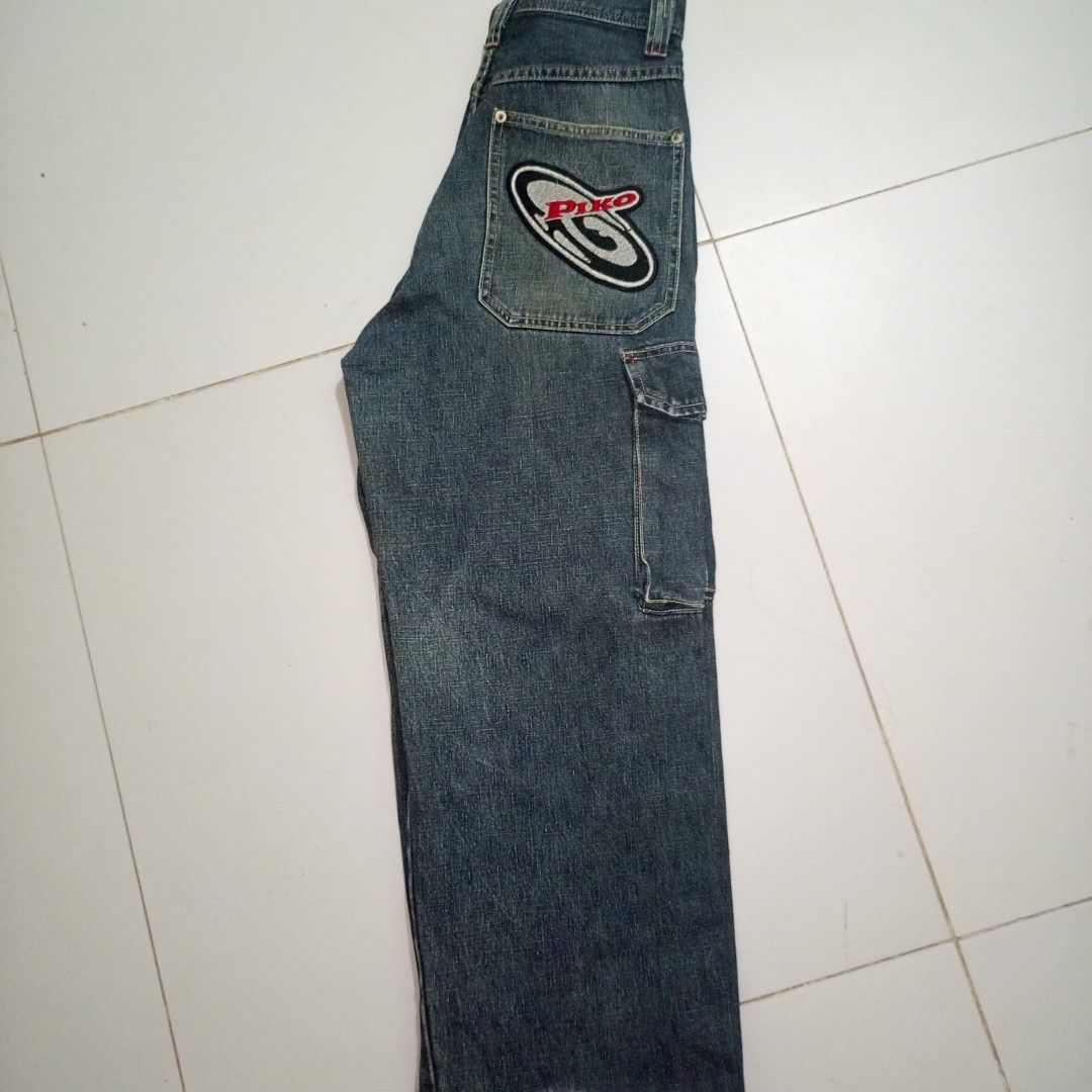 Y2k piko baggy jeans (Category: Jeans) located in Manila. Submitted by rizu09 (Listing ID 1404542633, Image 2). Description: inbroid logo desgin baggy 4 pocket complete tags vintage pm for more information jnt para sa malayo meet up around San Jose..