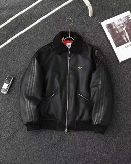 服裝（上衣/外套/長褲/短褲） Collection item 3
