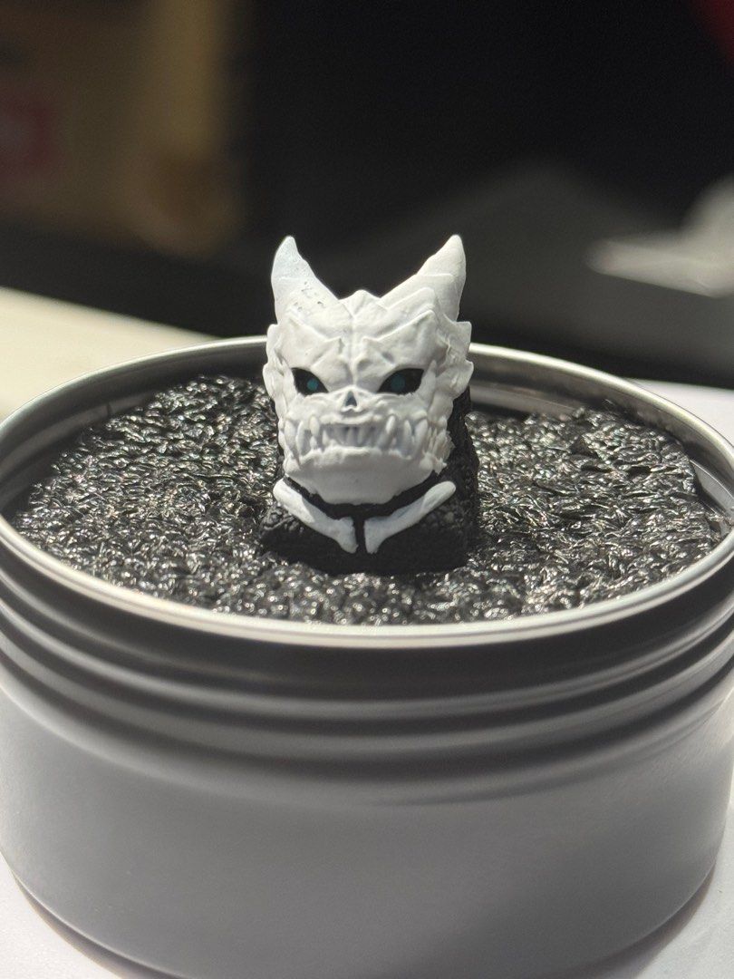 Artisan Keycap - Kaiju no. 8 (Category: Computer Keyboard) located in Manila. Submitted by atoyzky (Listing ID 1404770469, Image 1). Description: .