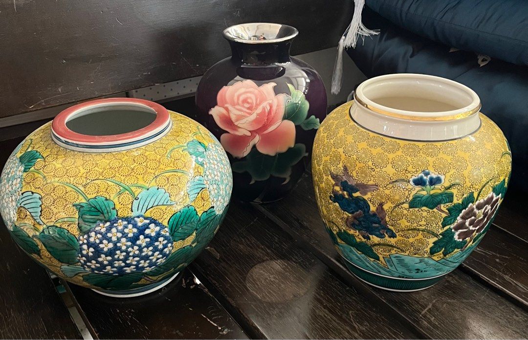 Assorted Ceramic Pots and Trays (Category: Other Kitchenware & Tableware) located in Manila. Submitted by xwbj4ycjw975281 (Listing ID 1404706202, Image 1). Description: - Ceramic pot collection for sale - Includes: - Tall green and brown pot - Landscape-decorated pot - White pot with floral design - Various trays with intricate patterns and simple black designs - Some items are in original packaging..